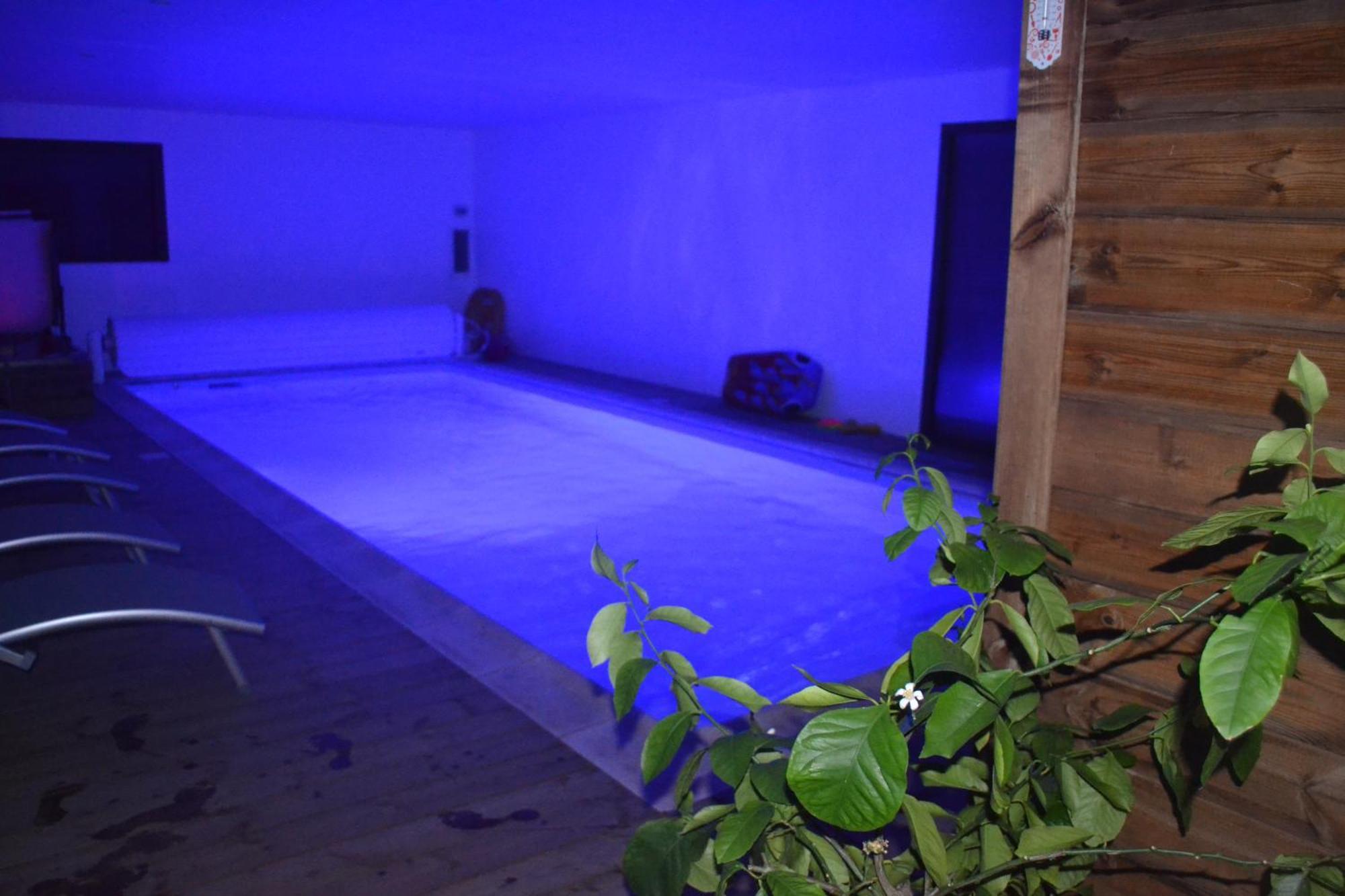 Piscine Interieure Privee Chauffee Toute L Annee Et Spa St Martin Saint-Martin-l'Hortier Exteriér fotografie